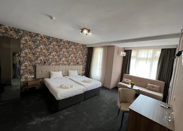 Bistra & Galina Hotel 4*