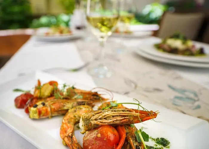 Hotel Bistra & Galina 4*